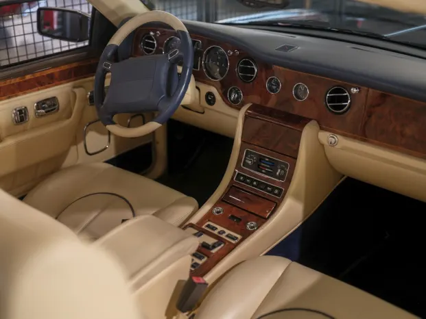 Casino Jackpot Village App Android/iOS